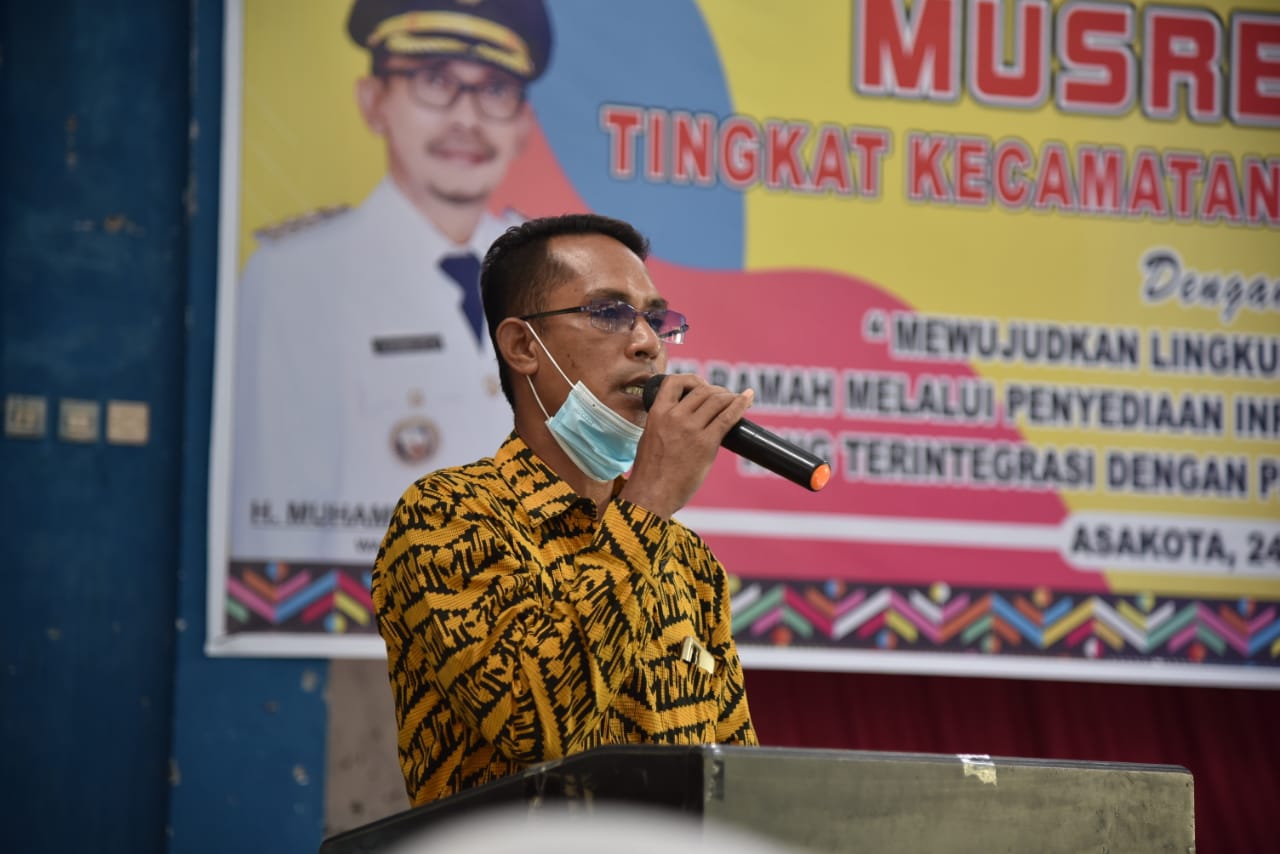 Camat Asakota Suryadin